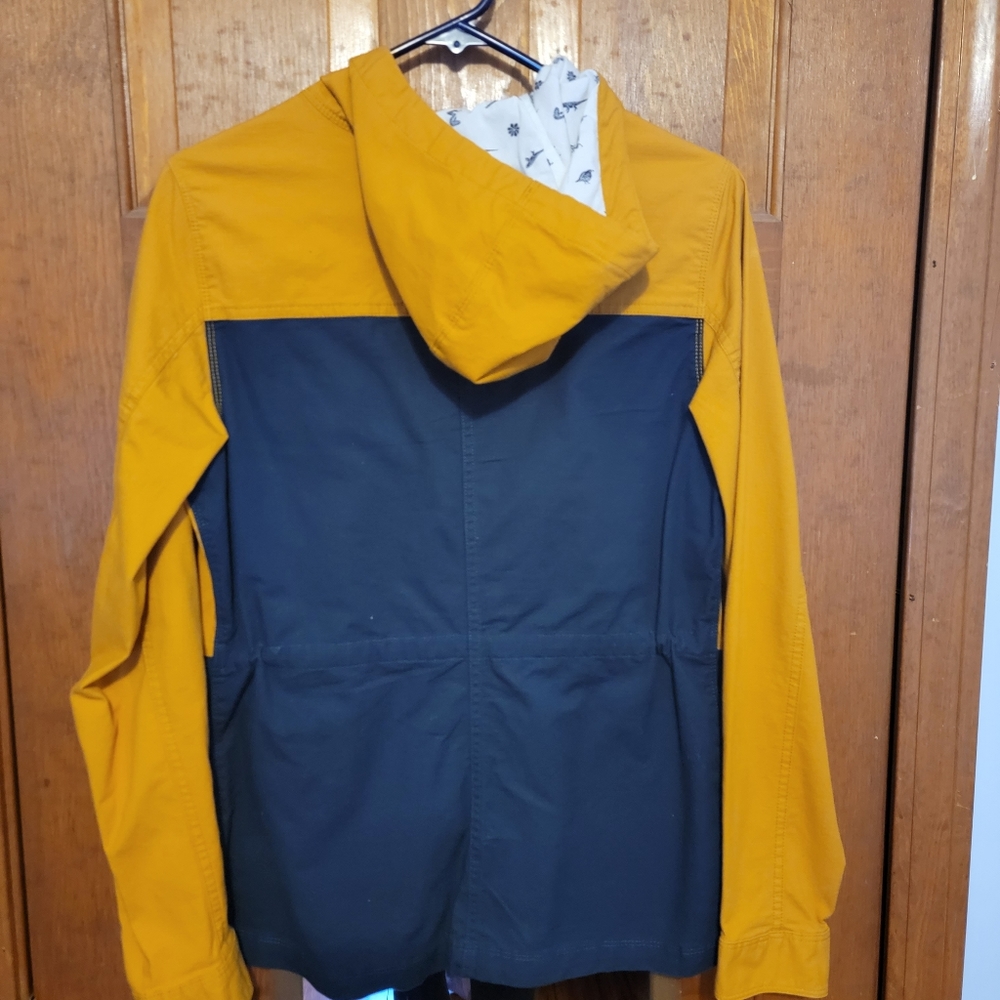 Never Worn-Durable, Midweight Utility Jacket For … - image 2